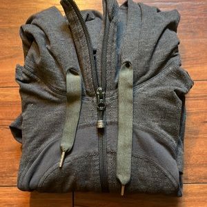 Lululemon hoodie - Sz 8 - purplish gray color - hard to capture in my lighting